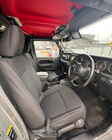 https://vehicle-cdn.autoleague.cloud/30675_61038982_6.jpg