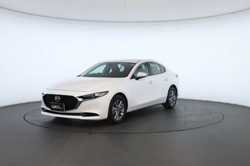 https://vehicle-cdn.autoleague.cloud/30675_61038985_11.jpg