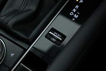 https://vehicle-cdn.autoleague.cloud/30675_61038985_29.jpg
