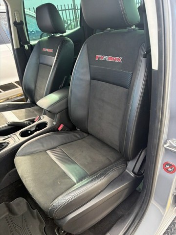 https://vehicle-cdn.autoleague.cloud/30675_61039032_5.jpg