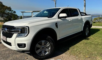 https://vehicle-cdn.autoleague.cloud/30675_61039033_1.jpg