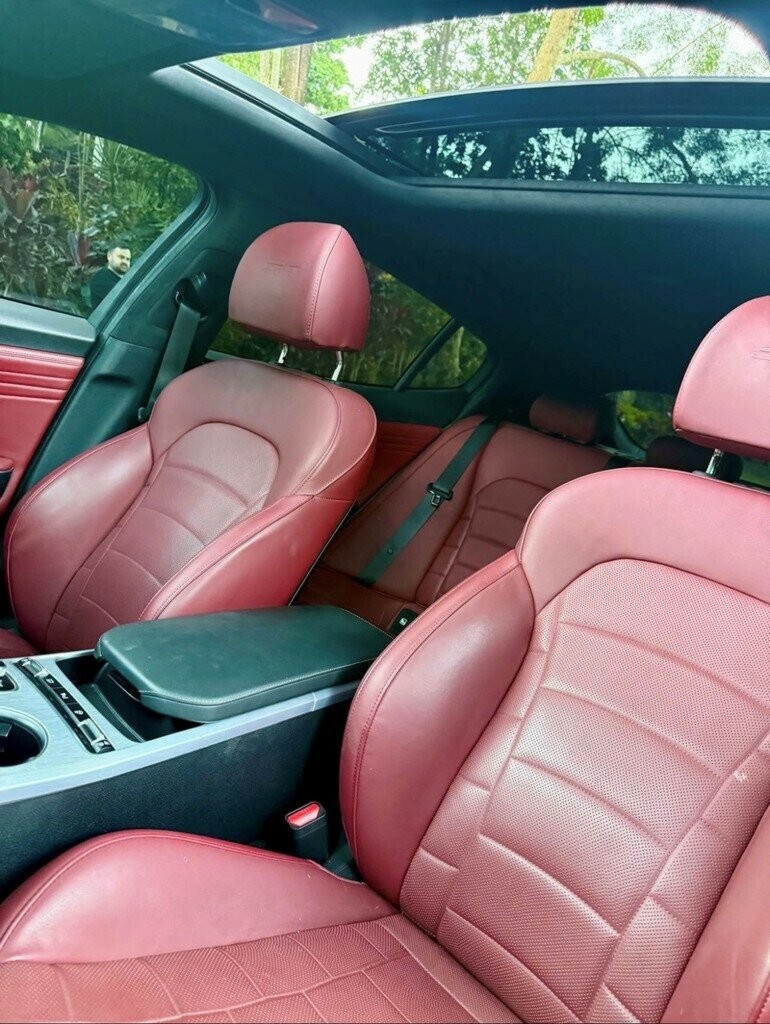 Kia Stinger image 2