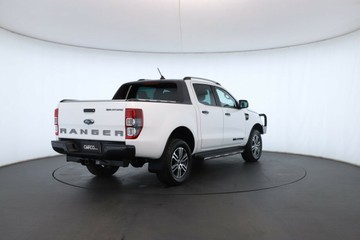 https://vehicle-cdn.autoleague.cloud/30675_61039131_17.jpg