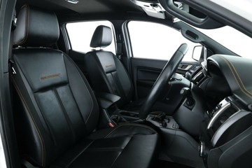 https://vehicle-cdn.autoleague.cloud/30675_61039131_19.jpg