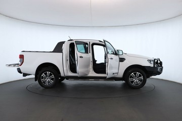 https://vehicle-cdn.autoleague.cloud/30675_61039131_2.jpg