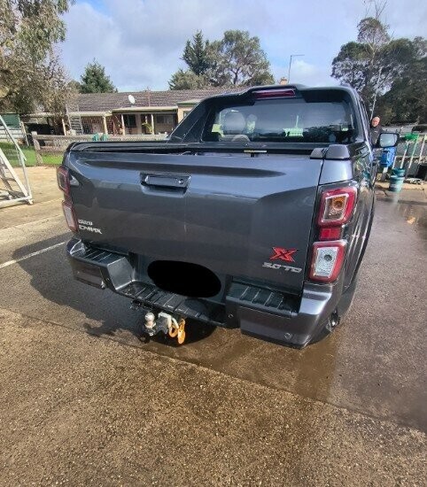 Isuzu D-max image 3