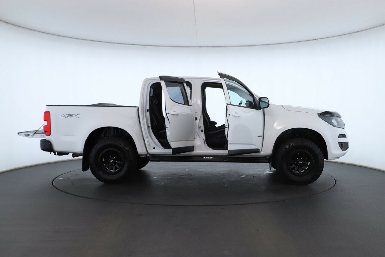 Holden Colorado image 2