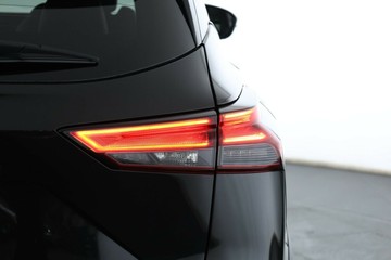 https://vehicle-cdn.autoleague.cloud/30675_61039286_15.jpg
