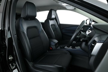 https://vehicle-cdn.autoleague.cloud/30675_61039286_19.jpg