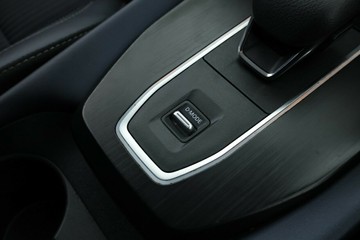 https://vehicle-cdn.autoleague.cloud/30675_61039286_29.jpg