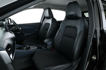 https://vehicle-cdn.autoleague.cloud/30675_61039286_32.jpg