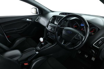 https://vehicle-cdn.autoleague.cloud/30675_61039301_20.jpg