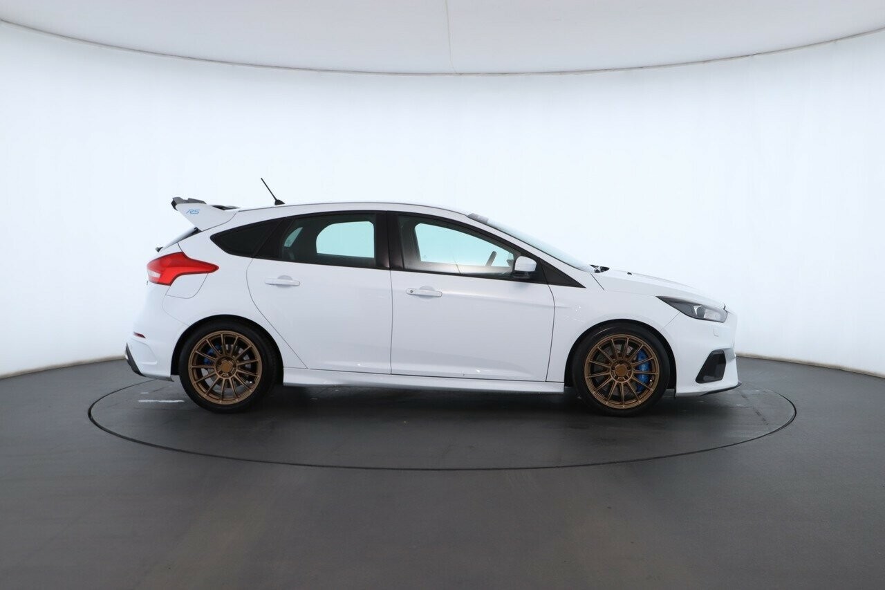 Ford Focus image 3