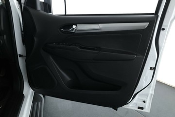 https://vehicle-cdn.autoleague.cloud/30675_61039312_18.jpg