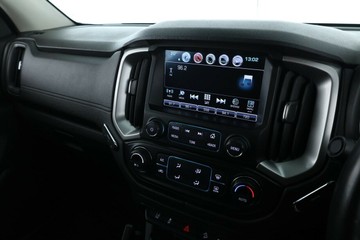 https://vehicle-cdn.autoleague.cloud/30675_61039312_23.jpg