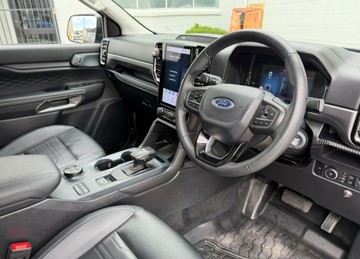 https://vehicle-cdn.autoleague.cloud/30675_61039623_8.jpg