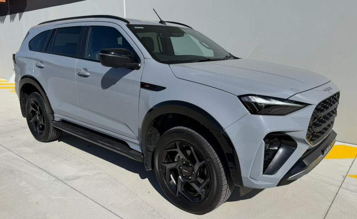Isuzu Mu-x image 1