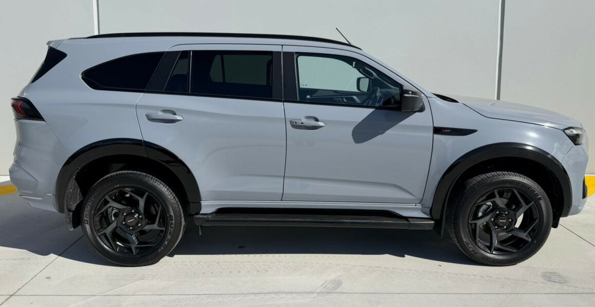 Isuzu Mu-x image 2