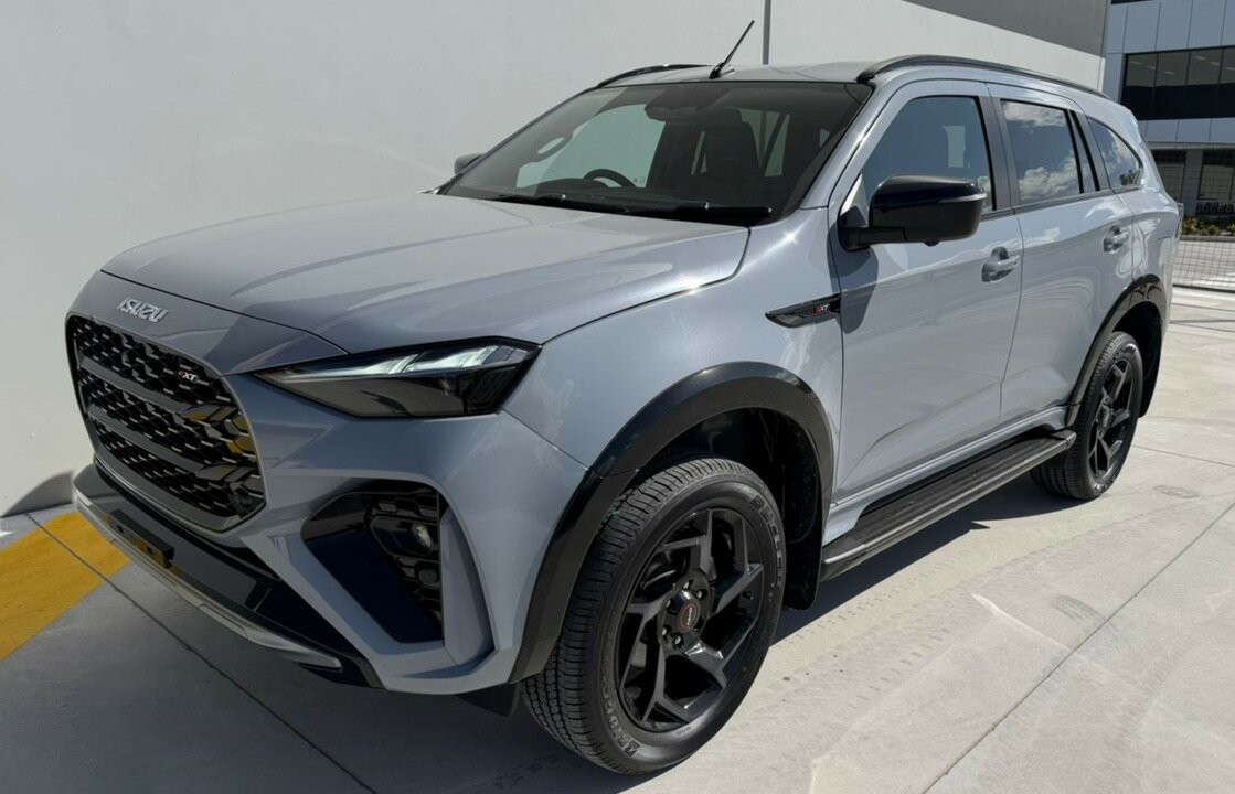 Isuzu Mu-x image 3