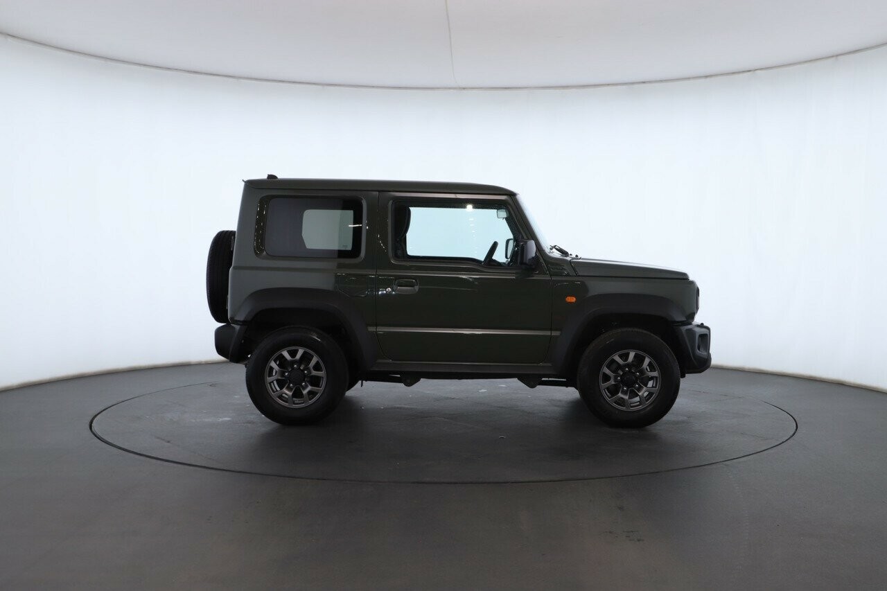 Suzuki Jimny image 3
