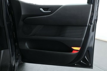 https://vehicle-cdn.autoleague.cloud/30675_61039871_17.jpg