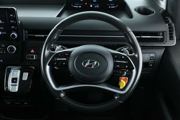 https://vehicle-cdn.autoleague.cloud/30675_61039871_19.jpg