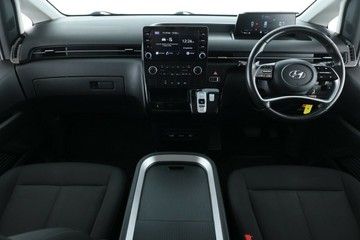 https://vehicle-cdn.autoleague.cloud/30675_61039871_33.jpg