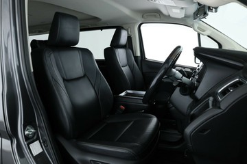 https://vehicle-cdn.autoleague.cloud/30675_61039895_19.jpg
