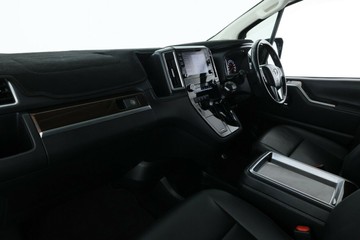 https://vehicle-cdn.autoleague.cloud/30675_61039895_29.jpg