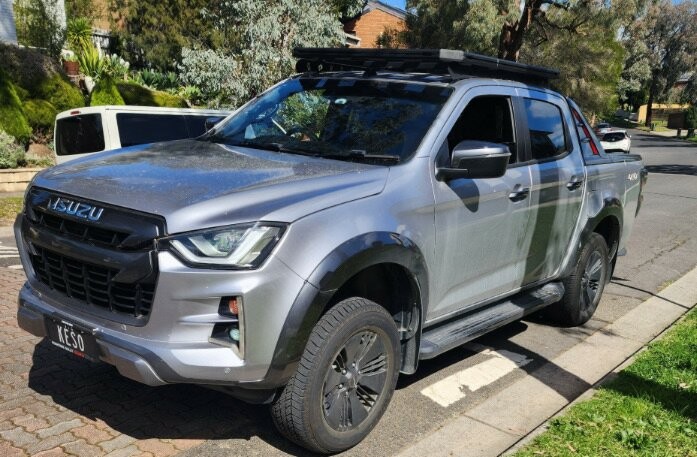 Isuzu D-max image 1