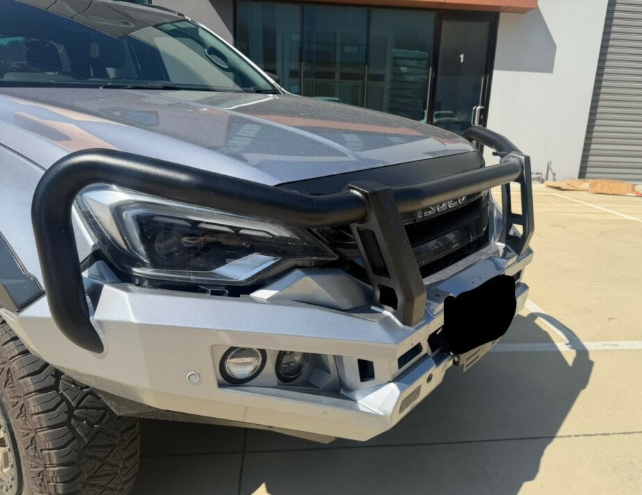 Isuzu D-max image 2