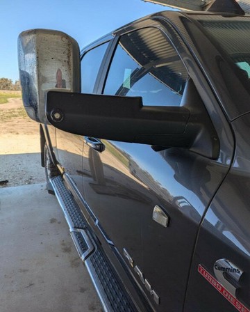 https://vehicle-cdn.autoleague.cloud/30675_61039995_8.jpg