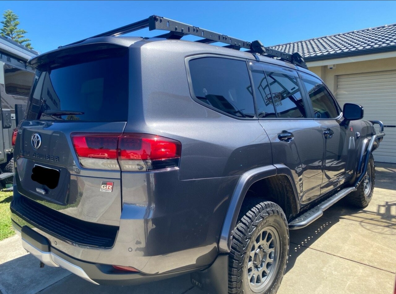 Toyota Landcruiser image 3