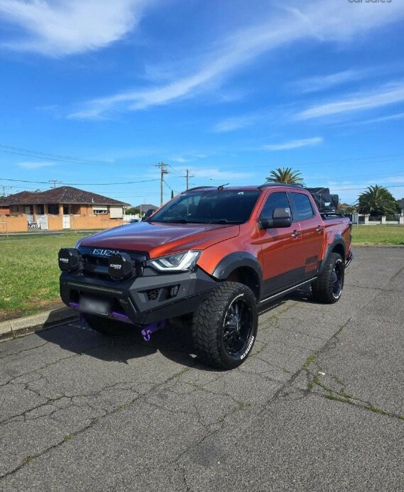 Isuzu D-max image 1