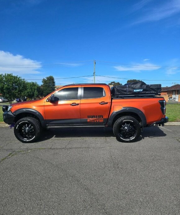 Isuzu D-max image 2