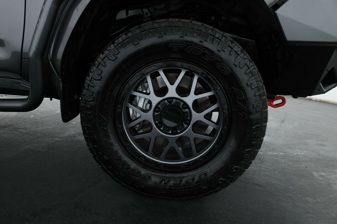 Toyota Landcruiser image 4