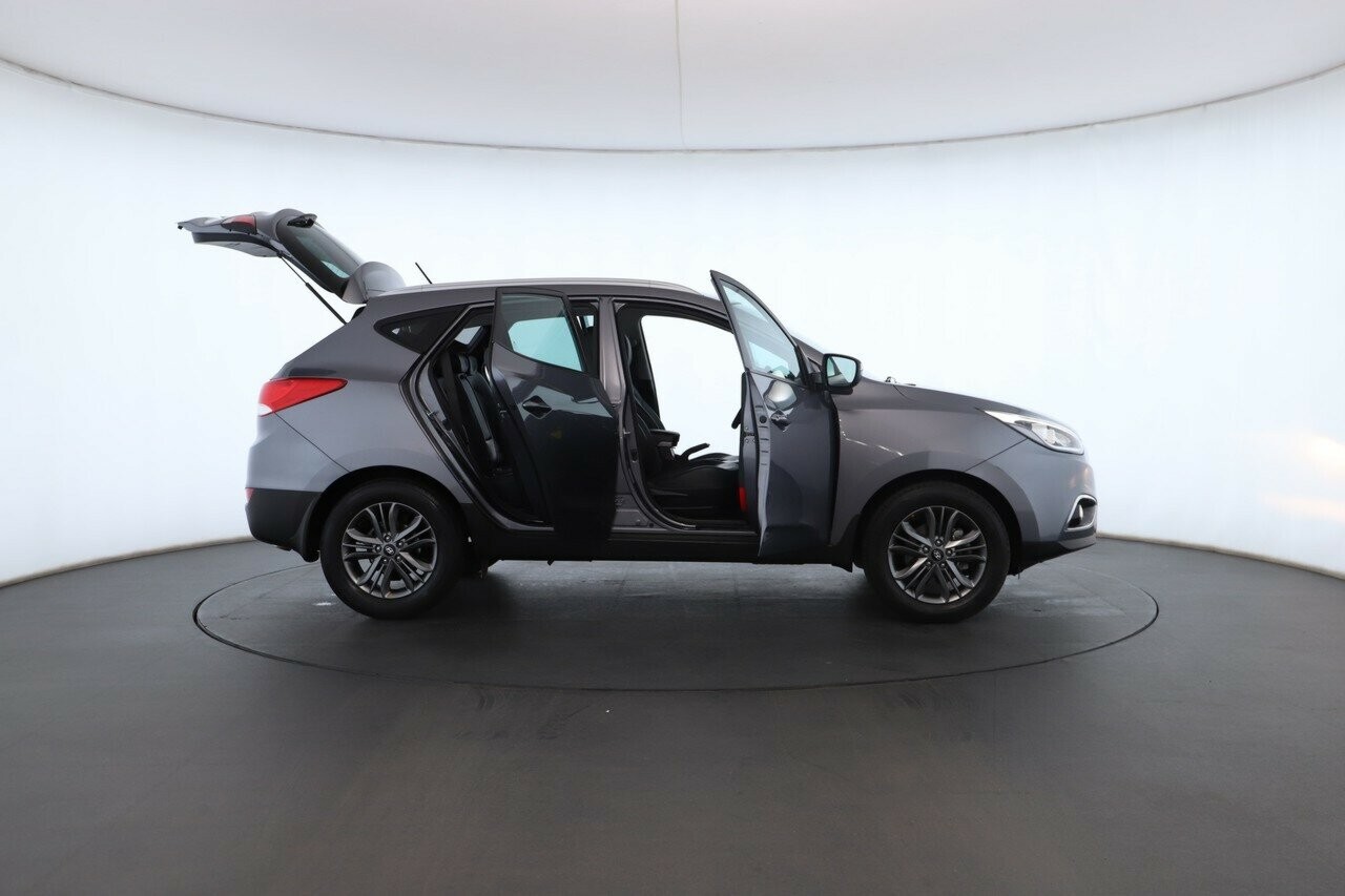 Hyundai Ix35 image 2