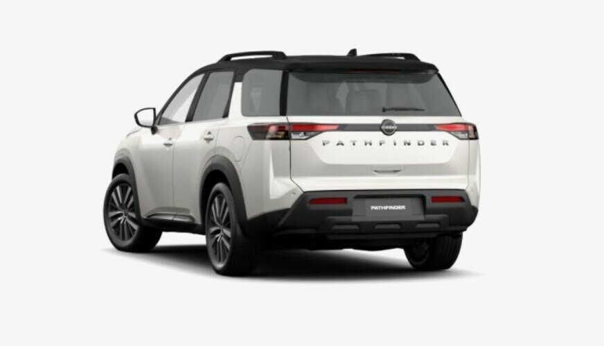 Nissan Pathfinder image 4