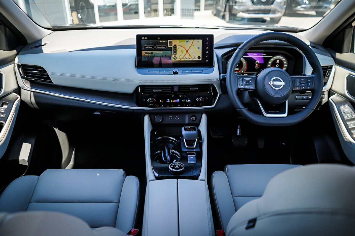 https://vehicle-cdn.autoleague.cloud/30739_2937034_1.jpg