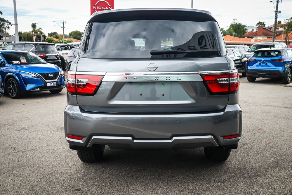 Nissan Patrol image 4