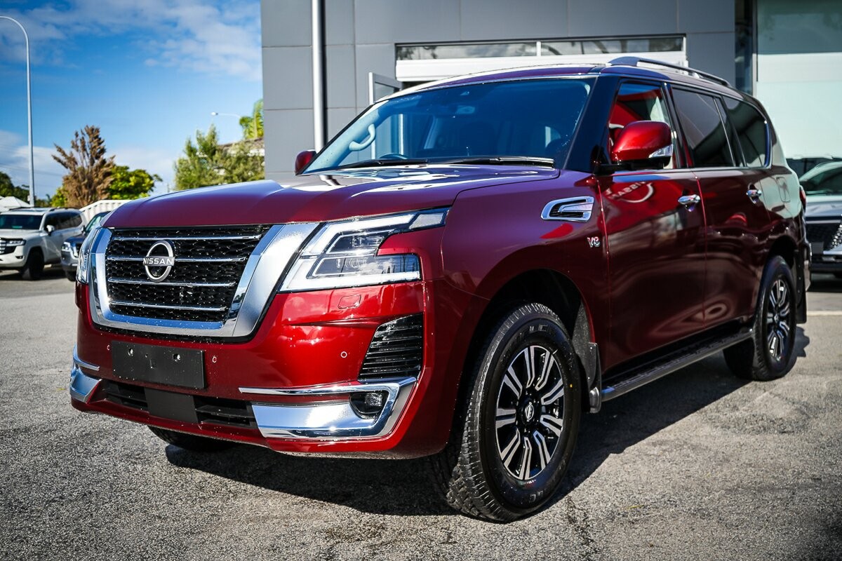 Nissan Patrol image 2