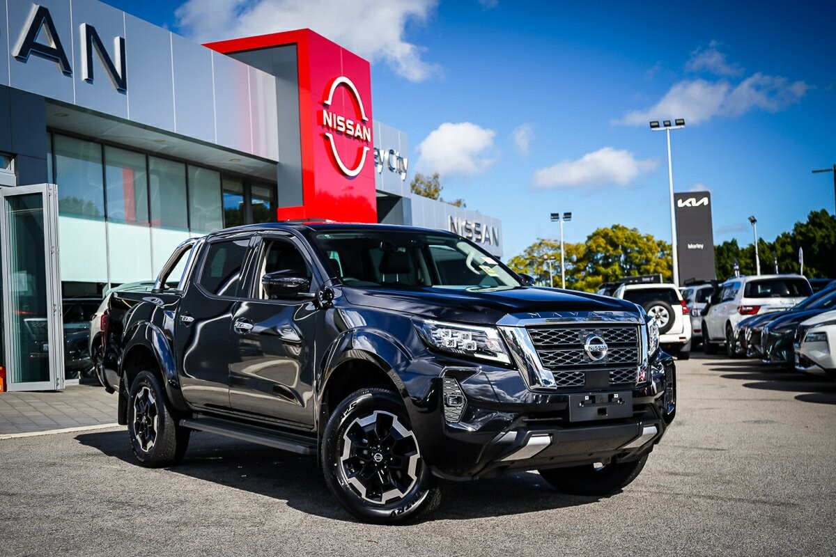Nissan Navara image 2