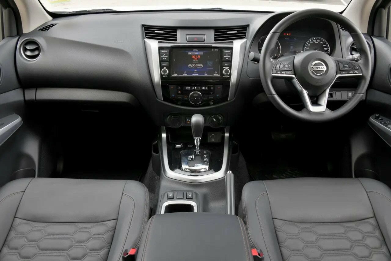 Nissan Navara image 4
