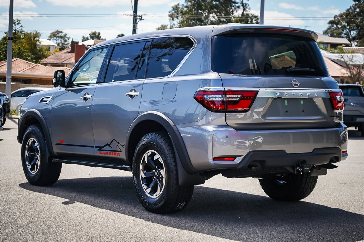 Nissan Patrol image 4