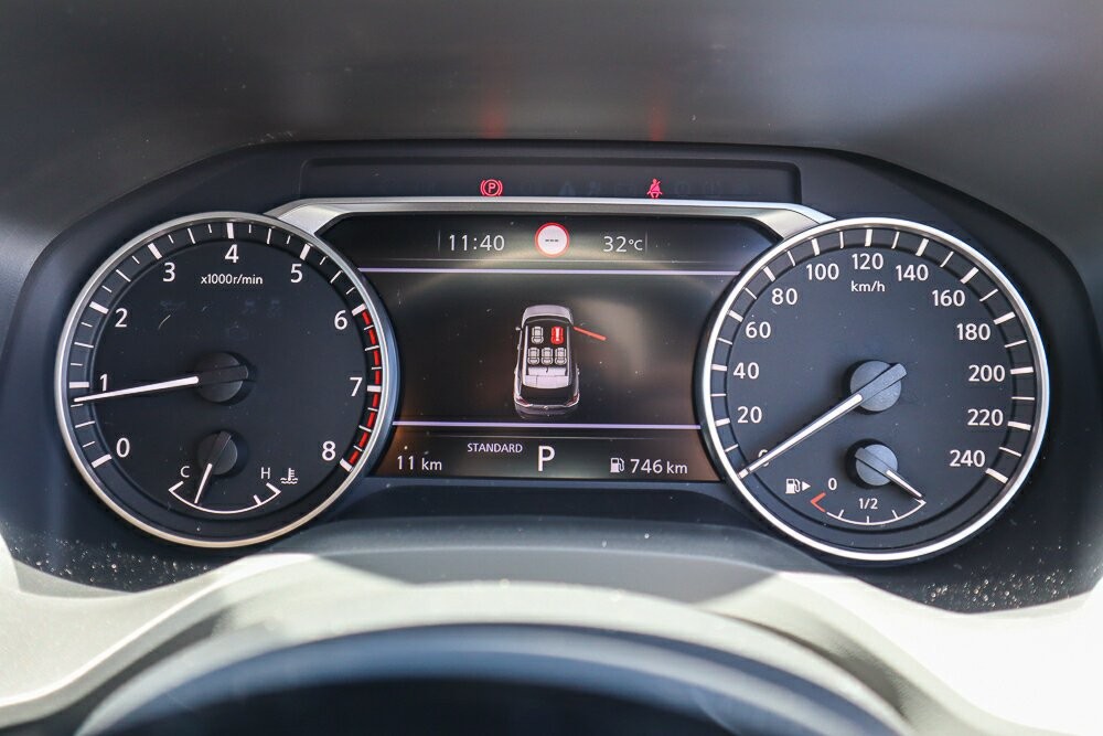 Nissan X-trail image 2