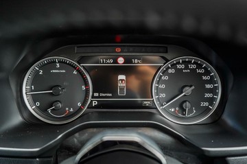 https://vehicle-cdn.autoleague.cloud/30739_2986892_14.jpg