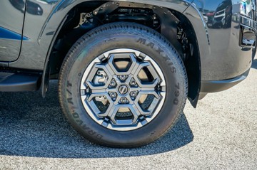https://vehicle-cdn.autoleague.cloud/30739_2986904_13.jpg