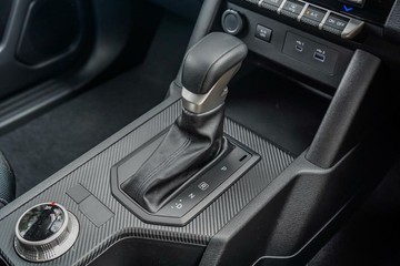 https://vehicle-cdn.autoleague.cloud/30739_2994893_20.jpg