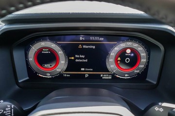 https://vehicle-cdn.autoleague.cloud/30739_2997796_17.jpg