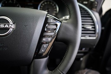 https://vehicle-cdn.autoleague.cloud/30739_3000762_14.jpg
